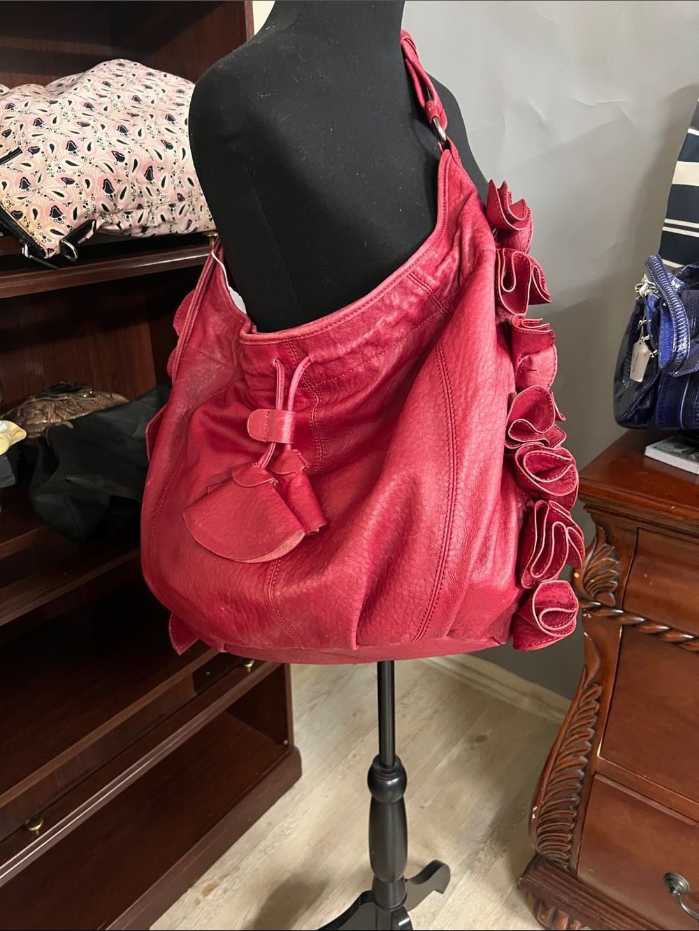 Vince Camuto Red Ruffle-Trim Shoulder Bag